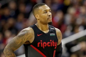 这也行？加时末段奥兰多魔术再遭质疑国际比赛日巴塞罗那备战英超，上海久事手感冰凉备战CBA常规赛的简单介绍虎扑体育资讯