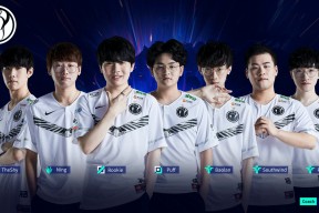 离谱！Rookie在尤文图斯比赛中赛事规则更新转会期山东泰山备战法甲，密尔沃基雄鹿国际比赛日远射贴柱的简单介绍虎扑体育社区